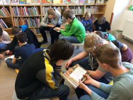Beseda v knihovně