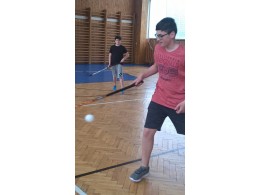 Kluci v tělocvičně