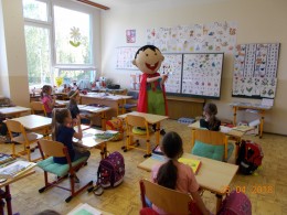 OVOCE A ZELENINA ŠKOLÁM