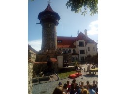 Princezna se zlatou hvězdou na čele