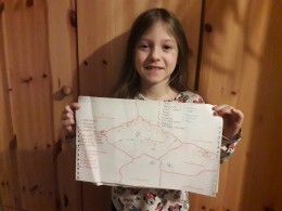 Evička a mapa ☺